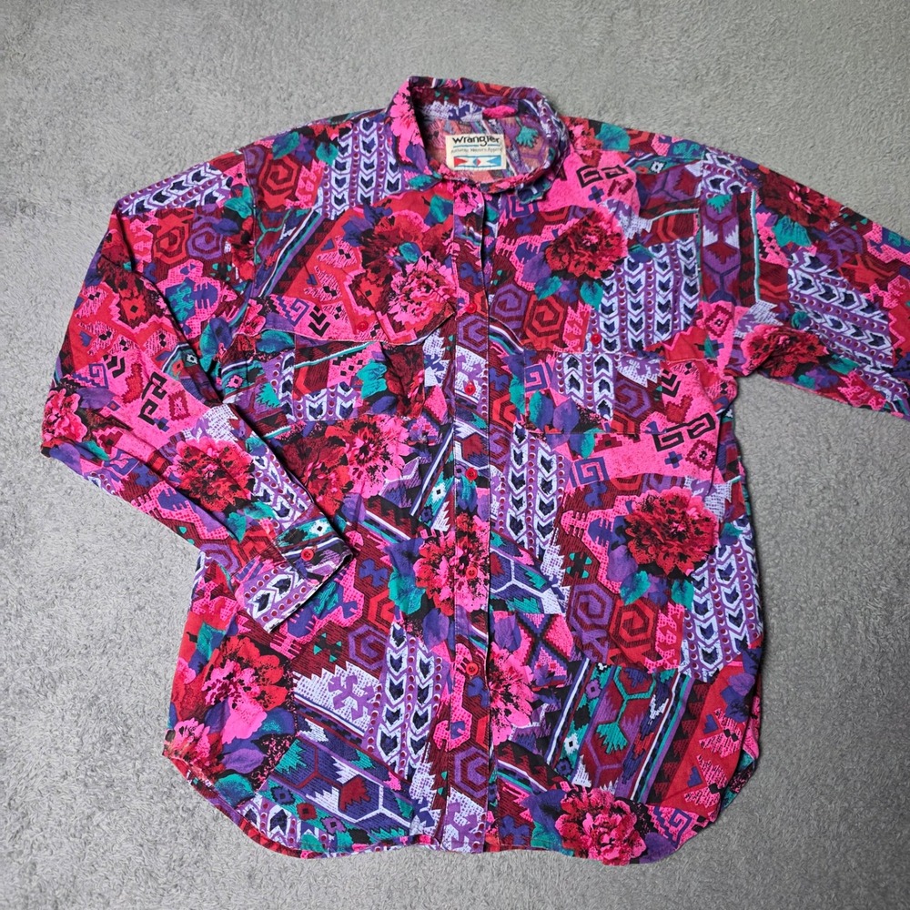 Wrangler Womens M Button Up Shirt Pink Purple Floral Geometric Western Long Slee